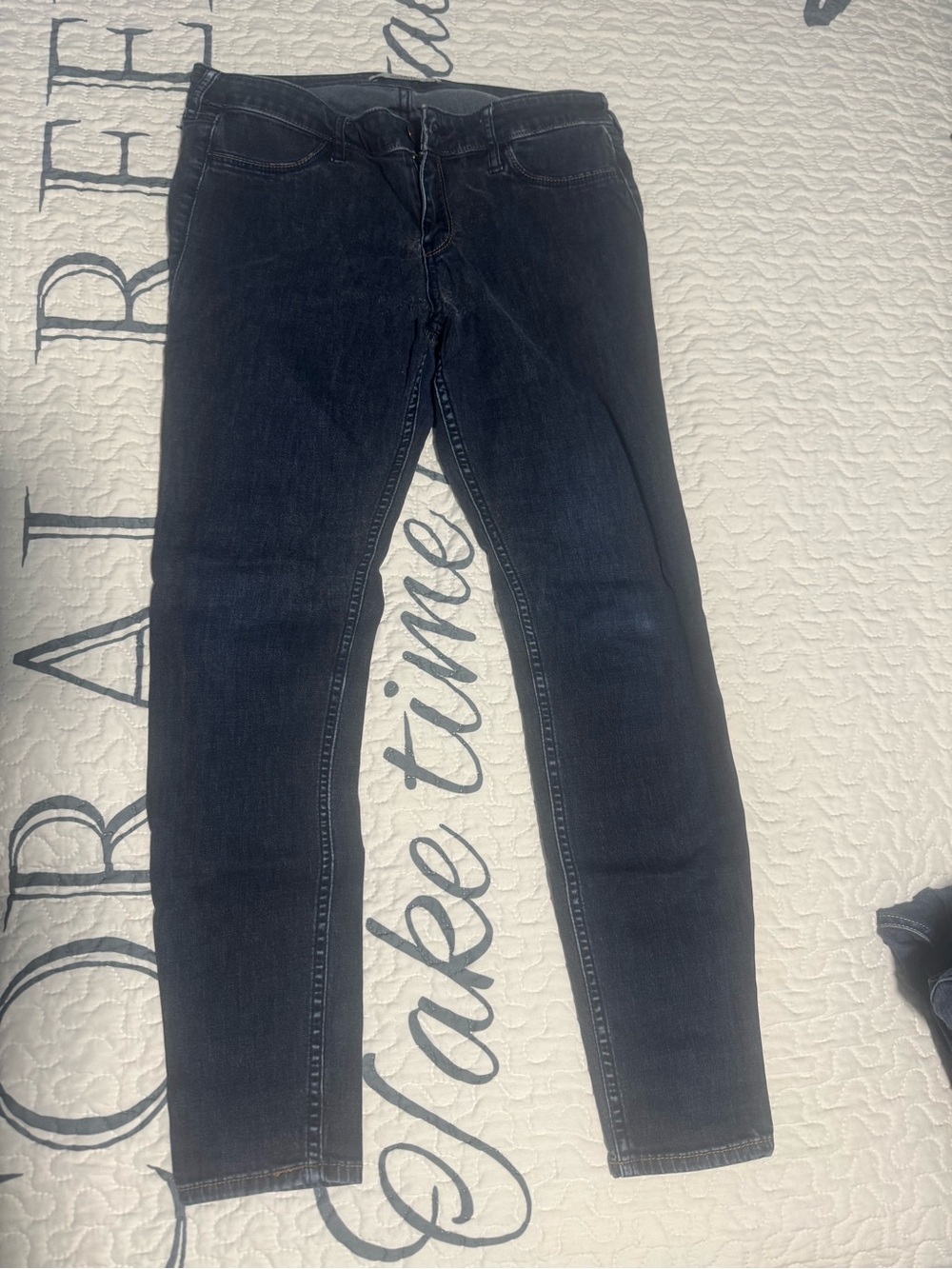 Hollister Women's Black Skinny Jeans - Dark Wash